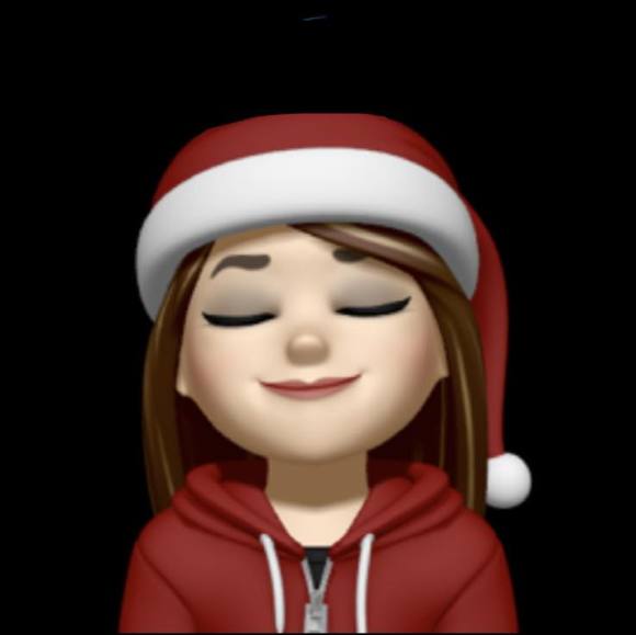 Meet your Posher, Danielle - Picture 1 of 1